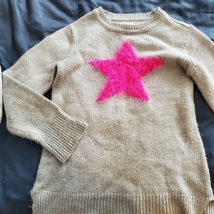 Girls star sweater